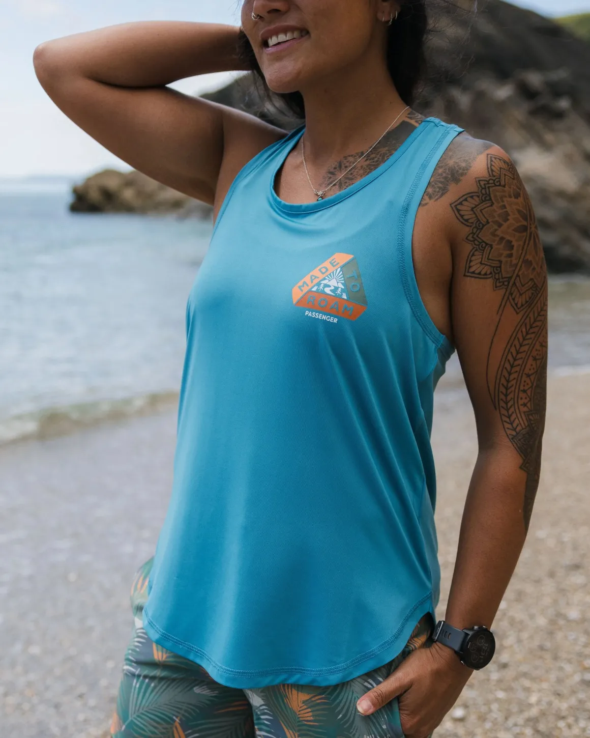 Twist Recycled Active Tank Top - Blue Pool