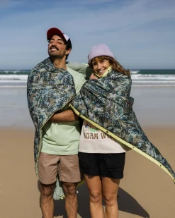 Van Recycled Ripstop Blanket - Abstract Seaweed Pistachio