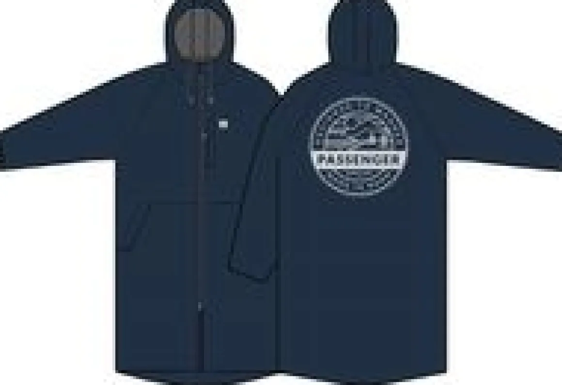 Waves Recycled Sherpa Lined Changing Robe - Rich Navy