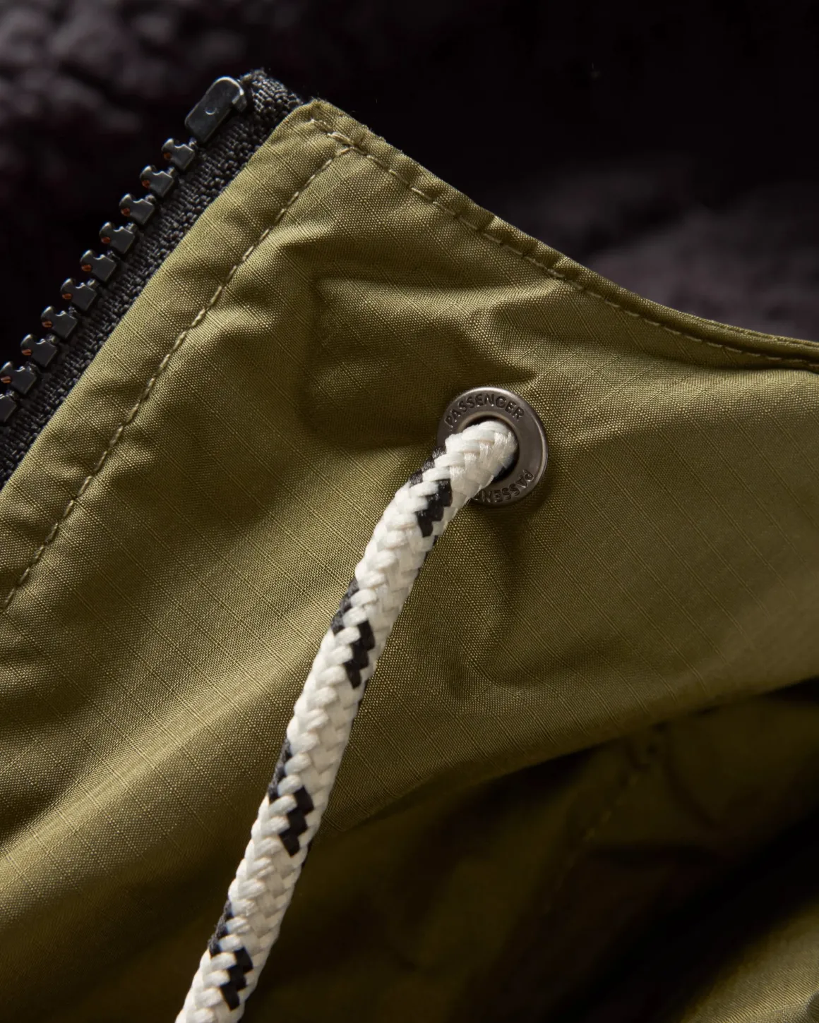 Waves Recycled Sherpa Lined Changing Robe - Khaki Green