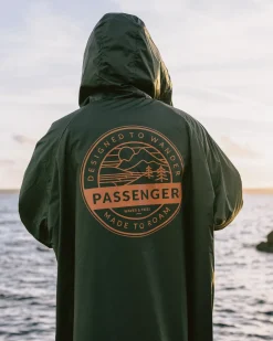 Waves Recycled Sherpa Lined Changing Robe - Khaki Green