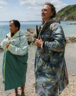 Waves Recycled Sherpa Lined Changing Robe - Palm Camo Apricot