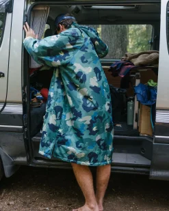 Waves Recycled Sherpa Lined Changing Robe - Alpine Camo Rain Forest