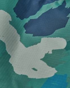 Waves Recycled Sherpa Lined Changing Robe - Alpine Camo Rain Forest